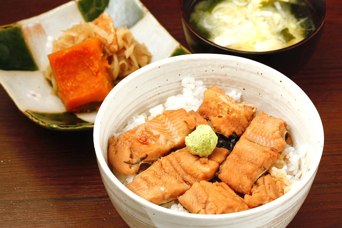 移転前に食べておきたい! 食のプロが愛した築地場内の朝ごはん