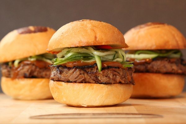 理屈じゃないんだ、とにかくうまい! ロスで話題の「UMAMI BURGER」日本初上陸!