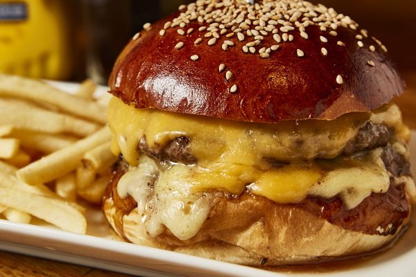 ここに行けば間違いなし! グルメバーガー激戦地・東京のおすすめハンバーガーショップ。