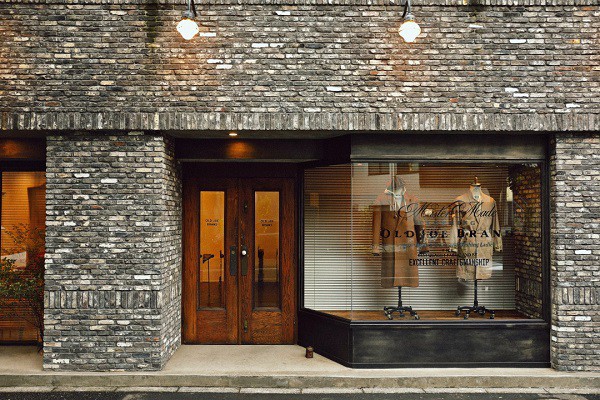 モダンとクラシックが調和した美しい空間の旗艦店。OLD JOE FLAGSHIP STORE(東京・渋谷)