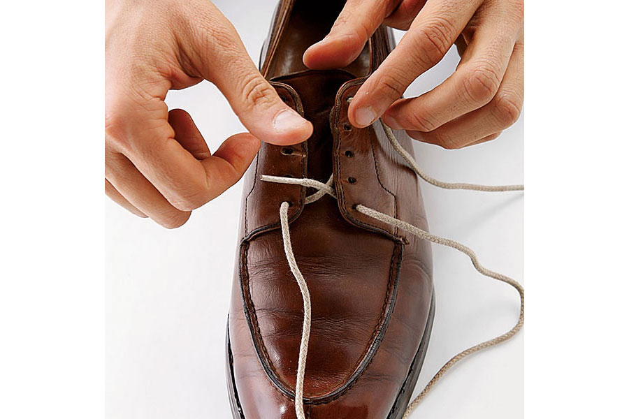 正しい革靴の紐の通し方 結び方 2nd セカンド