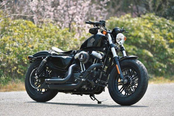 <スポーツスターカスタムファイル>ボバーテイストを強調したシルエットに。