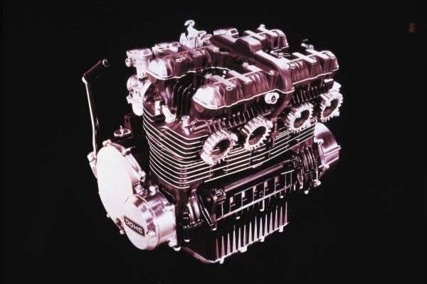 最速神話のはじまり-KAWASAKI Z1-part2