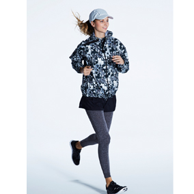 ダンスキンからモノトーンランニングウエアが登場