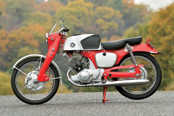 HONDA CBシリーズの60年『1959 CB92』