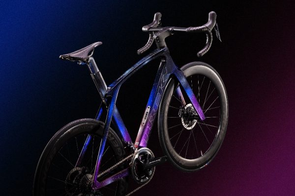 深みのある個性的なカラーが登場!2020 Project One ICONシリーズ