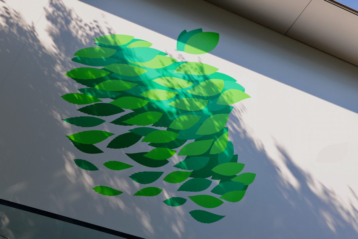 Apple Store表参道があと1カ月かけて大改装。さらに年内に日本に2店舗オープンを告知