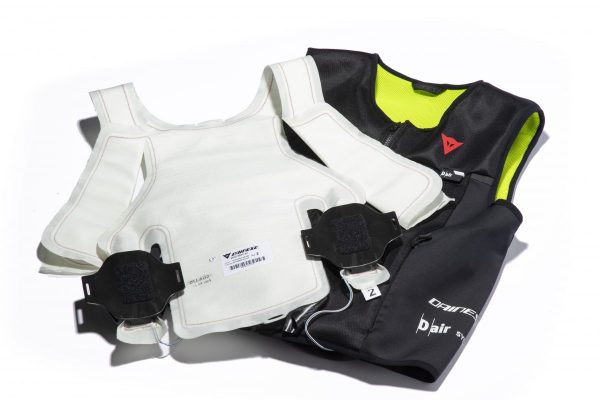 MotoGPで進化した、ダイネーゼの「着る」エアバッグ