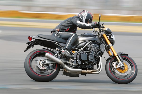<Z900RSカスタムファイル>最新の機能と技術でZのスタイルを磨き込む