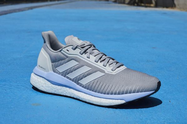 プレゼントキャンペーン/adidas ランニングシューズ「SOLAR DRIVE」