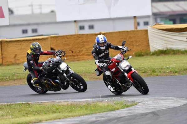 サーキットデビューしたいドカ乗りは、10月15日のライディングパーティにGO!
