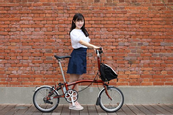 ミスキャンパス関西学院2019のファイナリストが街乗り向けお洒落ミニベロを紹介