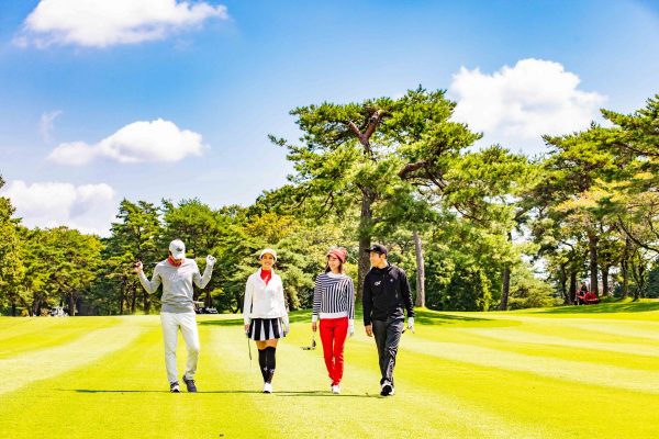 本気で魅せるREDとBLACK HONMA APPARELの秋冬ウェア