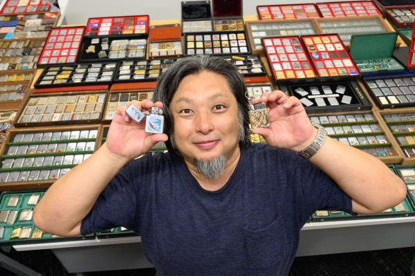 歴史を知りたい一心でジッポー社に足を運び、 その歴史を紐解いた生粋のコレクター。