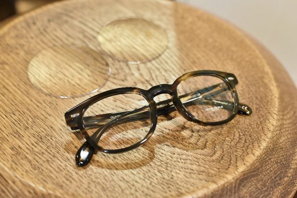 おしゃれな老眼鏡を手に入れる方法。メガネのプロに聞いてみた
