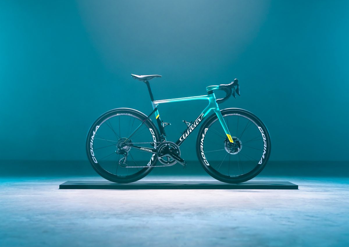 ウィリエール・トリエスティーナがアスタナとパートナーシップを締結