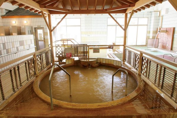 「増富の湯」甲府エリア|登山口スポット【温泉】