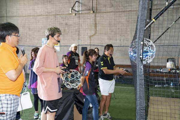 海外で熱い盛り上がりをみせる【ドローンサッカー®】が日本上陸! その楽しみ方とは?