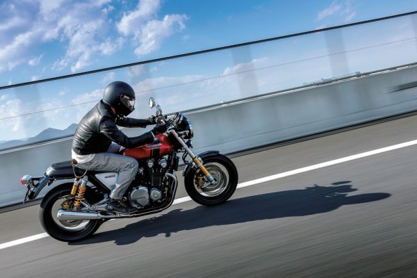 Honda(ホンダ)を代表するバイク、“CB”の系譜。歴代名車31台を紹介!