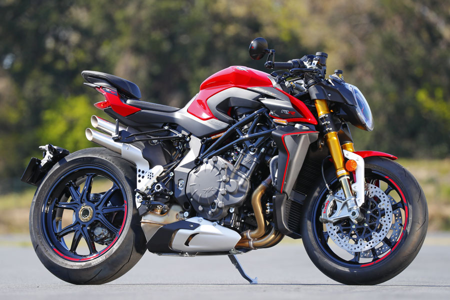 名門ブランドのネイキッドが復活 Mv Agusta Brutale 1000rr Riders Club