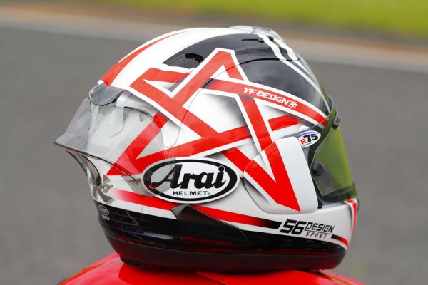 注目のバイク&アイテムを紹介! ARAI HELMET RX-7X レーシング・スポイラー