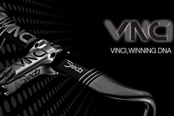 DCRケーブルフル内装対応!シャロードロップバー「VINCI SHALLOW」新登場|DEDA ELEMENTI