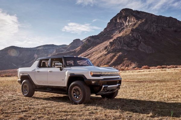 アメリカが誇る最強SUV「ハマー」がEVで再降臨!