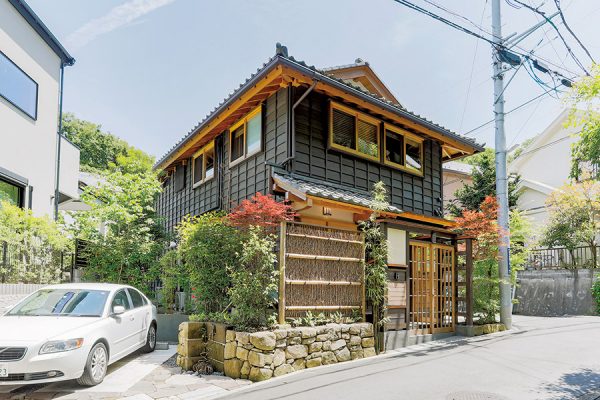 リモートワークに最適な空間も! 古都の景観に連なる伝統工法の住まい|鎌倉エリア【きらくなたてものや】