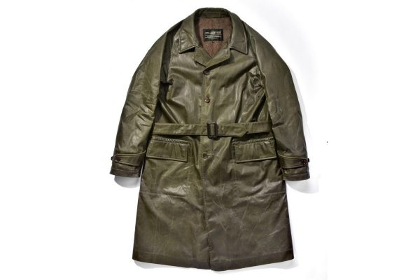 コートから始まる真冬の革ジャン経済学。|アディクトクローズのWAXED COTTON SINGLE DISPATCH COAT