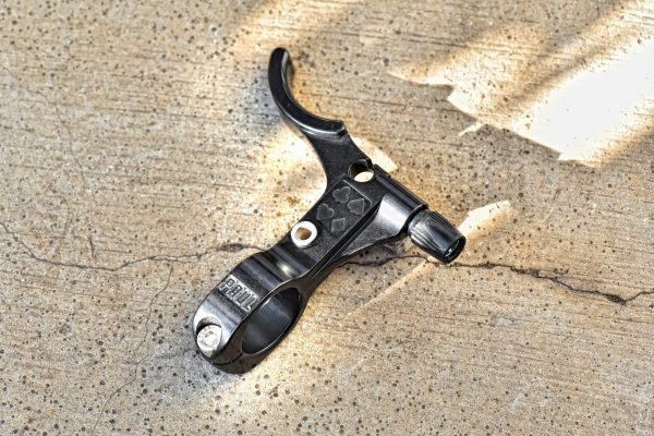 CNC切削って男のロマンだよね?「PAUL COMPONENT ENGINEERING」のE-LEVER