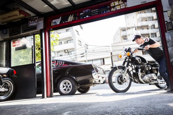 若い頃からの憧れを実現した、国産旧車で愉しむ“6ホイール”ライフ。