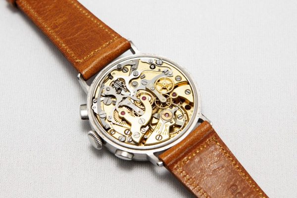 ヴィンテージウォッチ界の注目株「2レジスター クロノグラフ」の魅力と市場価値に迫る!