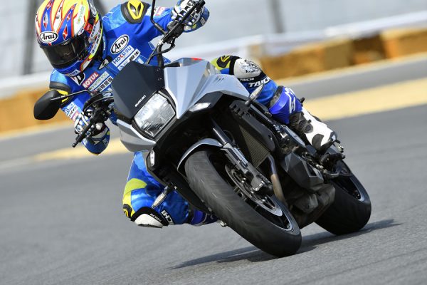 青木宣篤がインプレッション!! 万能タイヤ ブリヂストン BATTLAX SPORT TOURING T32