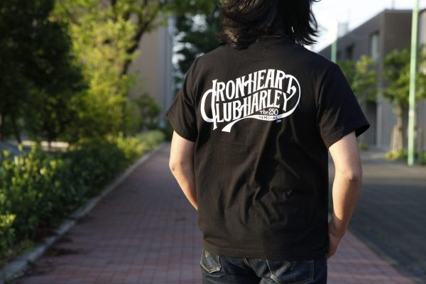 創刊250号記念プレゼント企画 ”CLUB HARLEY×IRON HEART ”激レアWネームTシャツ完成