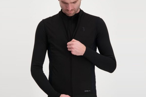 BBB新作アパレルが入荷、体温調整に役立つ軽量ウインドベストがおすすめ