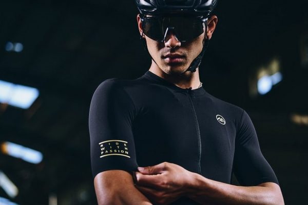 プロモデルの半袖サイクルジャージが新登場|SPORTS KID