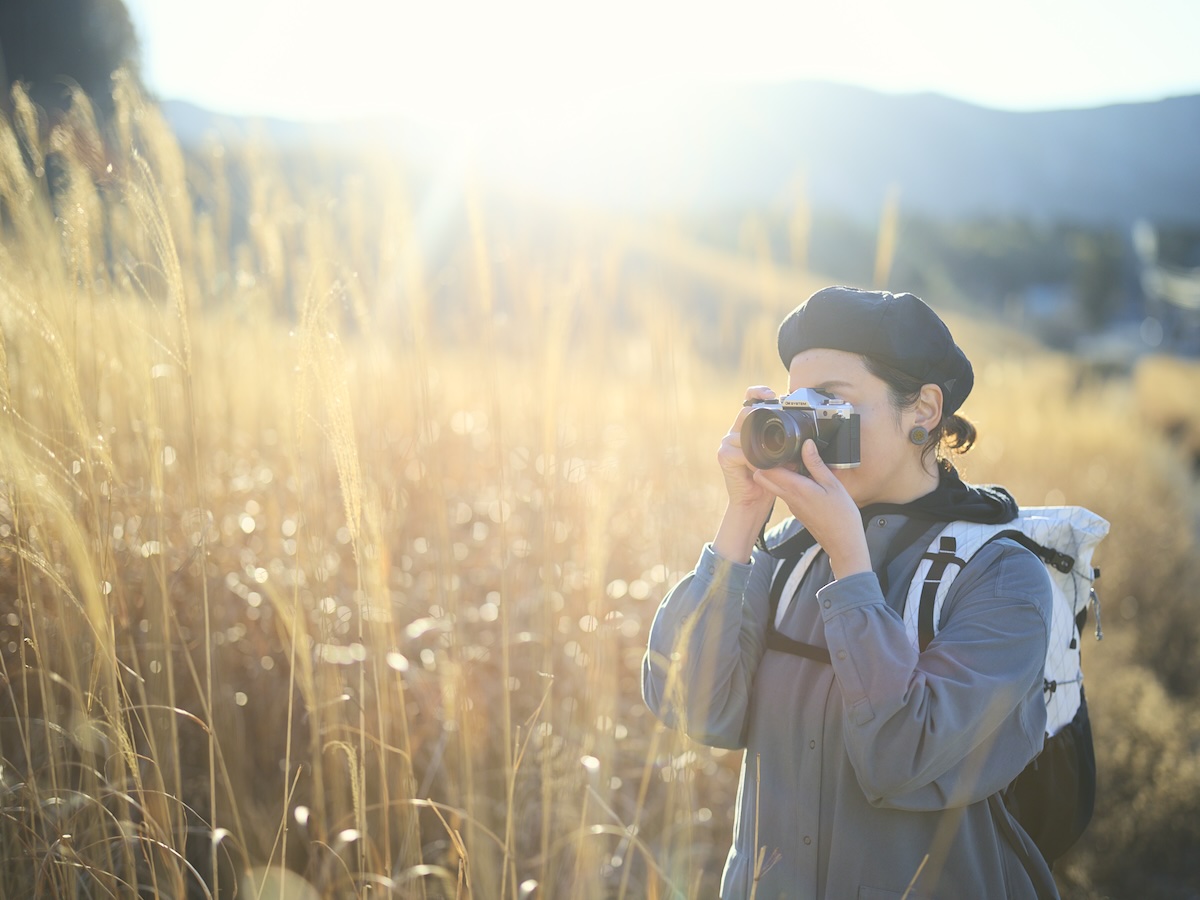 通販生活 ファッション HIKER'S “撮る”が楽しく 四角友里｜ × OM-3 SYSTEM CAMERA】OM その他