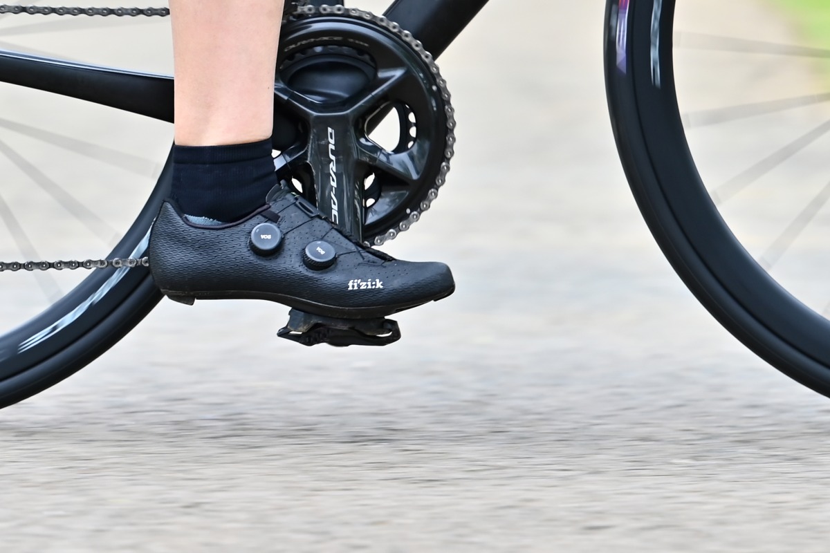 ロードバイクビンディングシューズ ADIDAS PARLEY ロードサイクリングシューズが酷評される | CBN Blog
