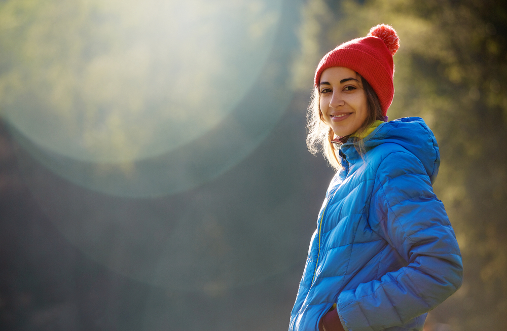秋冬登山用ライトダウンの選び方|快適登山を実現するレディース最新おすすめ12選