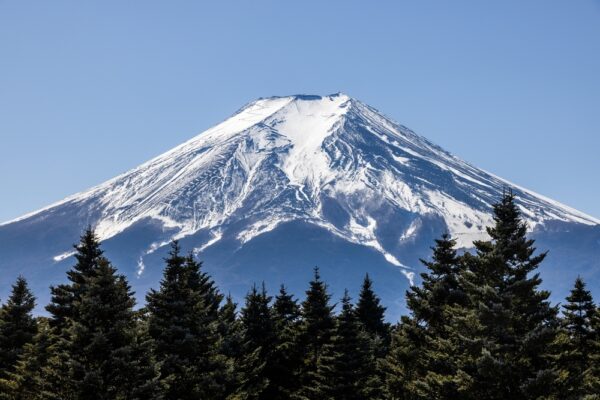 初冠雪の季節に登りたい!富士山がきれいに見える山10選【2025年最新版】