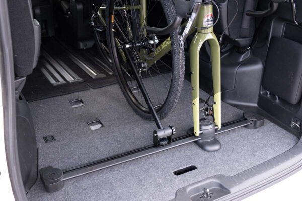 車載ベースの決定版「VERGO」　これ1つで完結する“全部入り”コンプリートキットの実力｜MINOURA