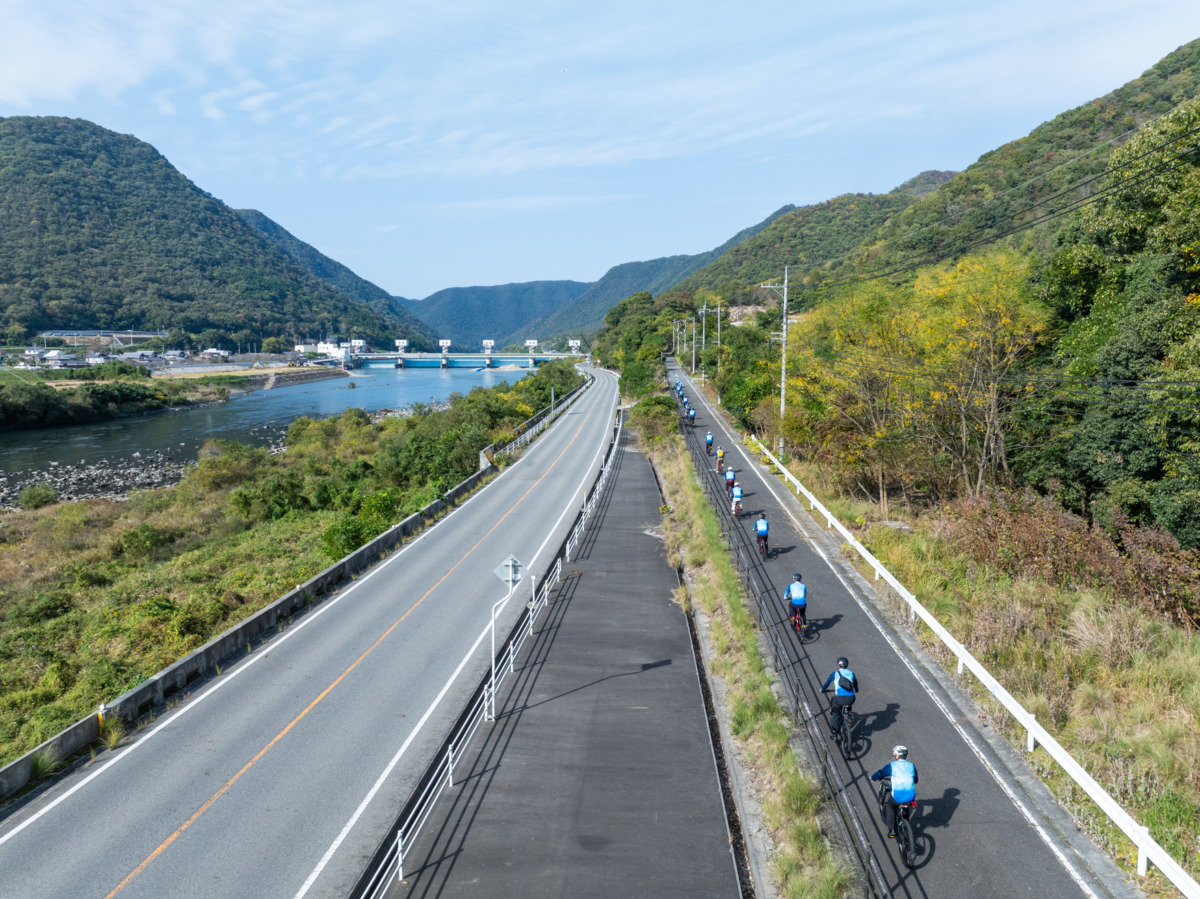 Setouchi Vélo協議会第4期会長に岡山県知事が就任、片鉄ロマン街道を走り、未来を語る
