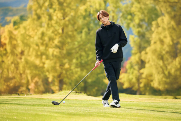俳優・内博貴さんが着こなす「ANEW GOLF」の最旬コーデ