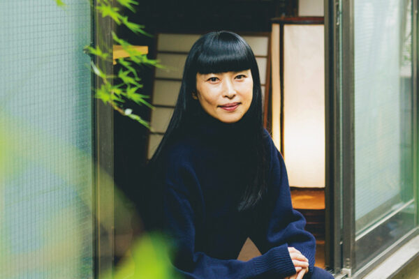 和紙や墨、筆と対話しながら稜線を描く――松井ユカさん｜だから、私は山へ行く#34