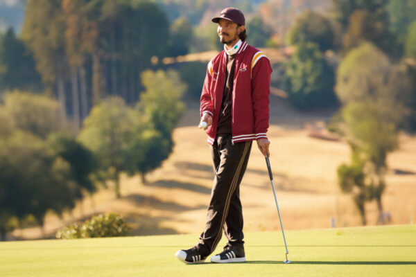 アウターで8割決まる冬ゴルフの装い | EVEN2月号「ゴルフファッションの教科書より」