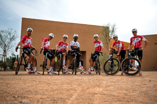 TEAM UKYO ガリッボが総合トップ10に迫る走りで躍進、山本がステージ15位と健闘｜アルウラ・ツアー