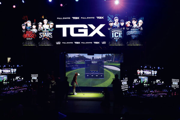 日本初ハイブリッドeスポーツゴルフ TGX SERIES開幕 IMMシアターが熱狂の舞台に