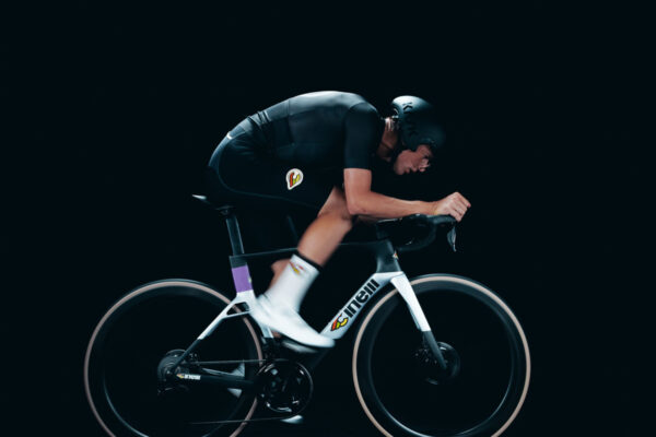 チネリ、日本市場でディストリビューション体制を強化 メニーズと新パートナーシップ締結｜Cinelli