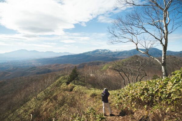 山と温泉をつないで、歩いてひたる旅へ。ぐんま県境稜線トレイル・ぐんまの山の新しい楽しみ方を提案します！