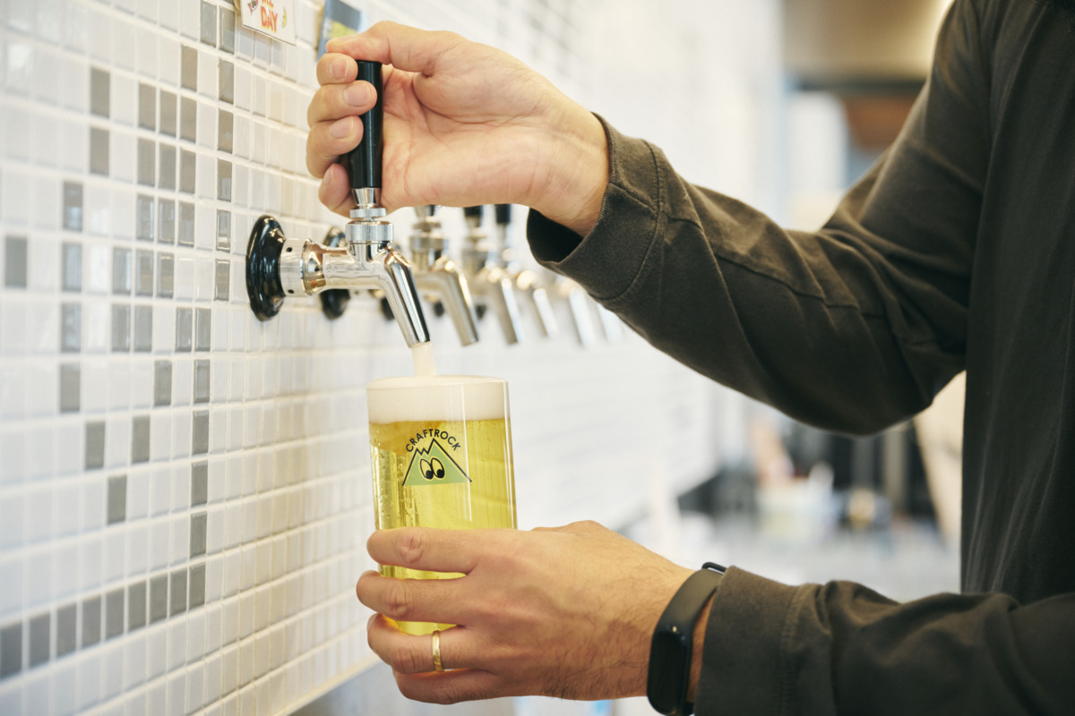 高尾山を歩いたあとに立ち寄りたい、おすすめスポット【峰尾豆腐店／クラフトロック タップルーム】